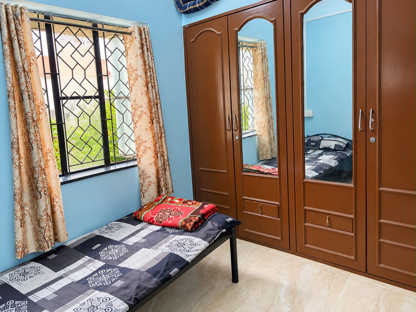 Senior Care Room 4